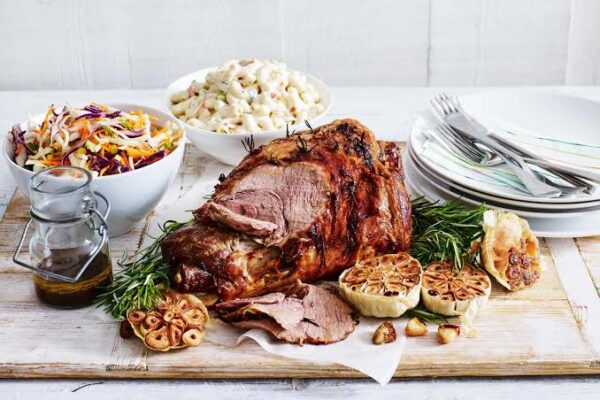 FRESH LAMB LEG (EASY CARVE ROAST) 2-2 kg - Image 2